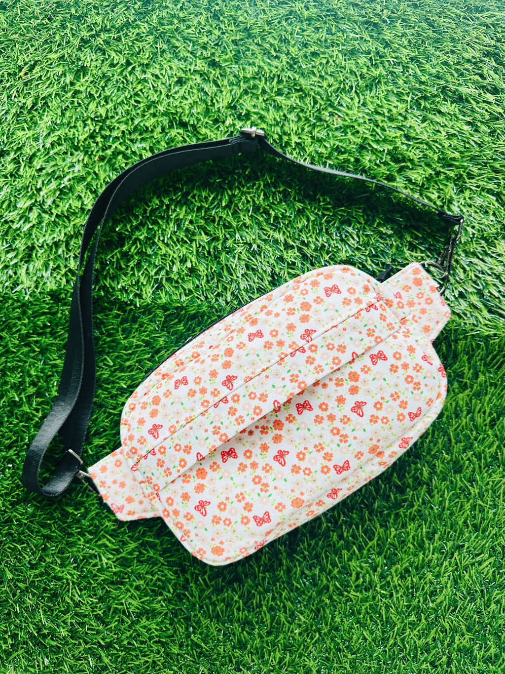 Bloom flower belly bag, bum bag botanical chic , belt bag floral