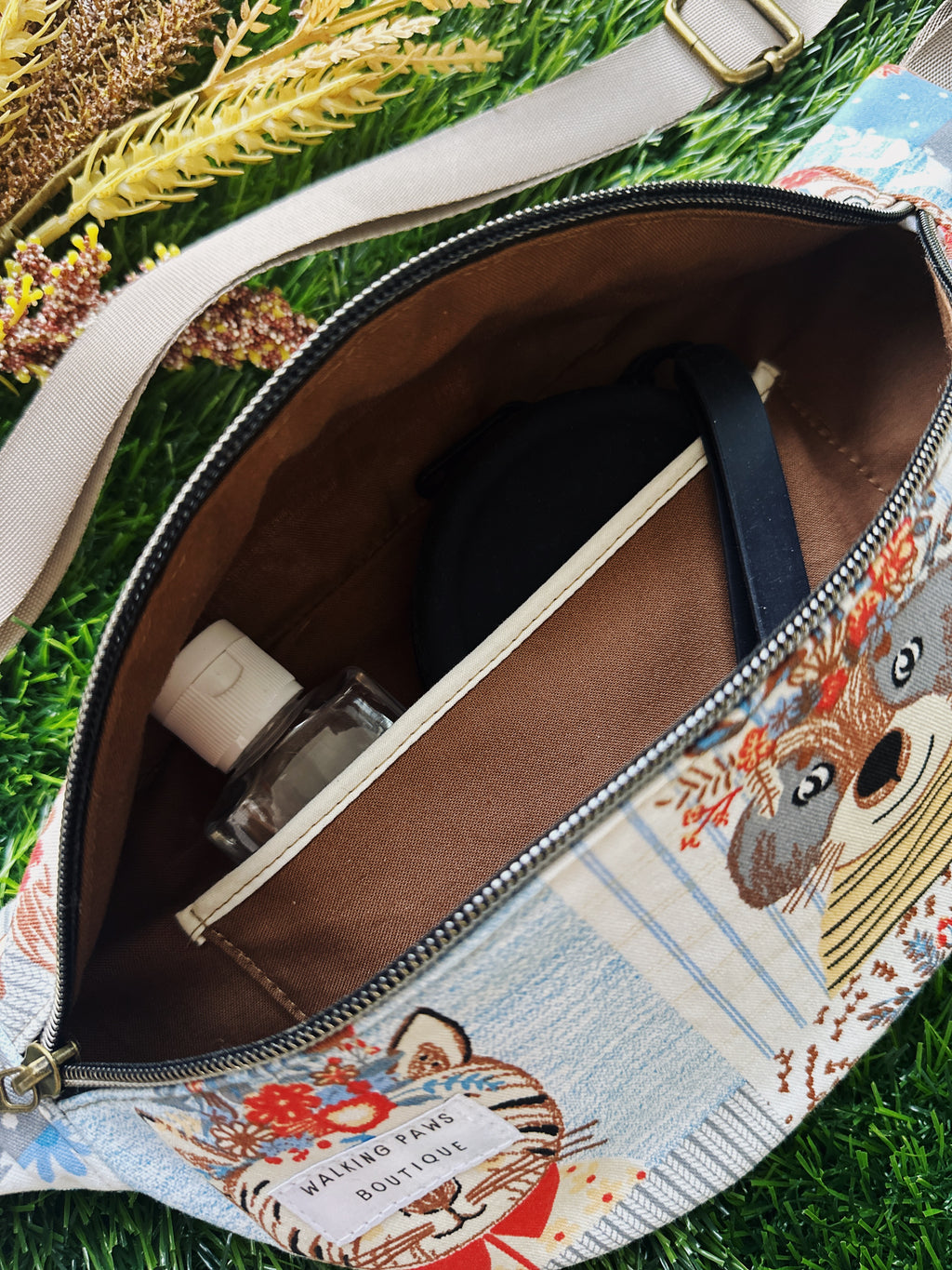 Dog faces Canvas Fanny pack, waist purse