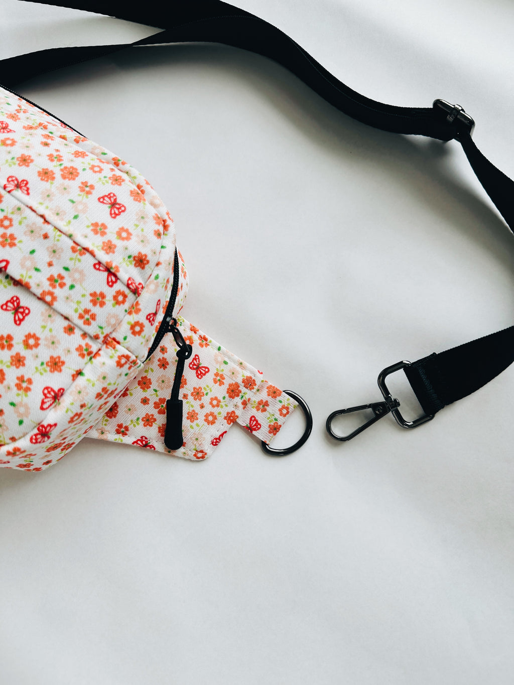 Bloom flower belly bag, bum bag botanical chic , belt bag floral