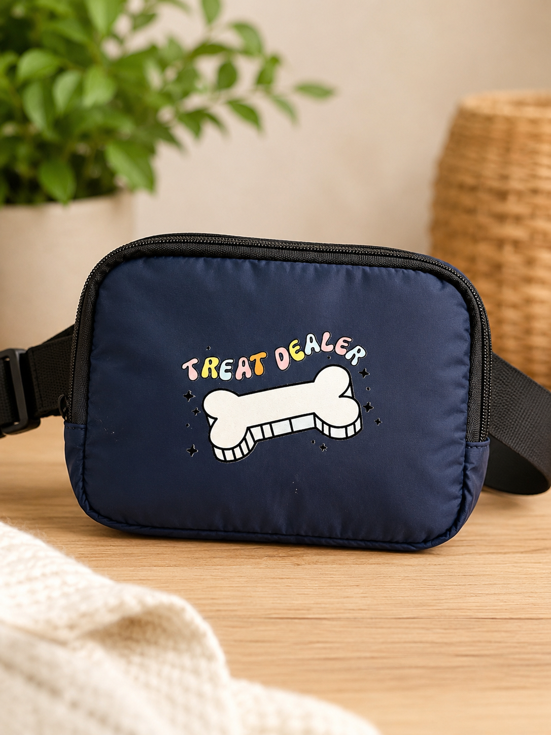 Treat dealer Hands-Free Dog Walking Fanny Pack, Everyday Crossbody Bag, Lightweight Nylon, Water Repellent, Travel Essentials (Copy)