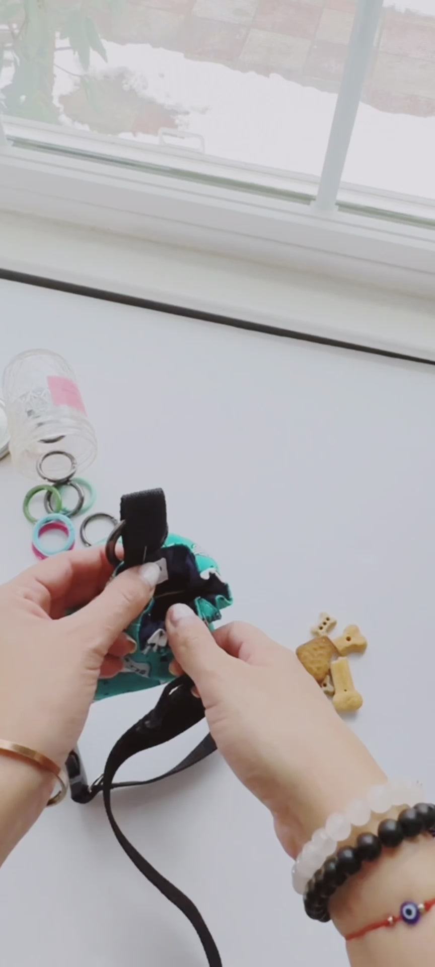 adjustable clip-on belt with D ring, custom size available, add on to treat bag,