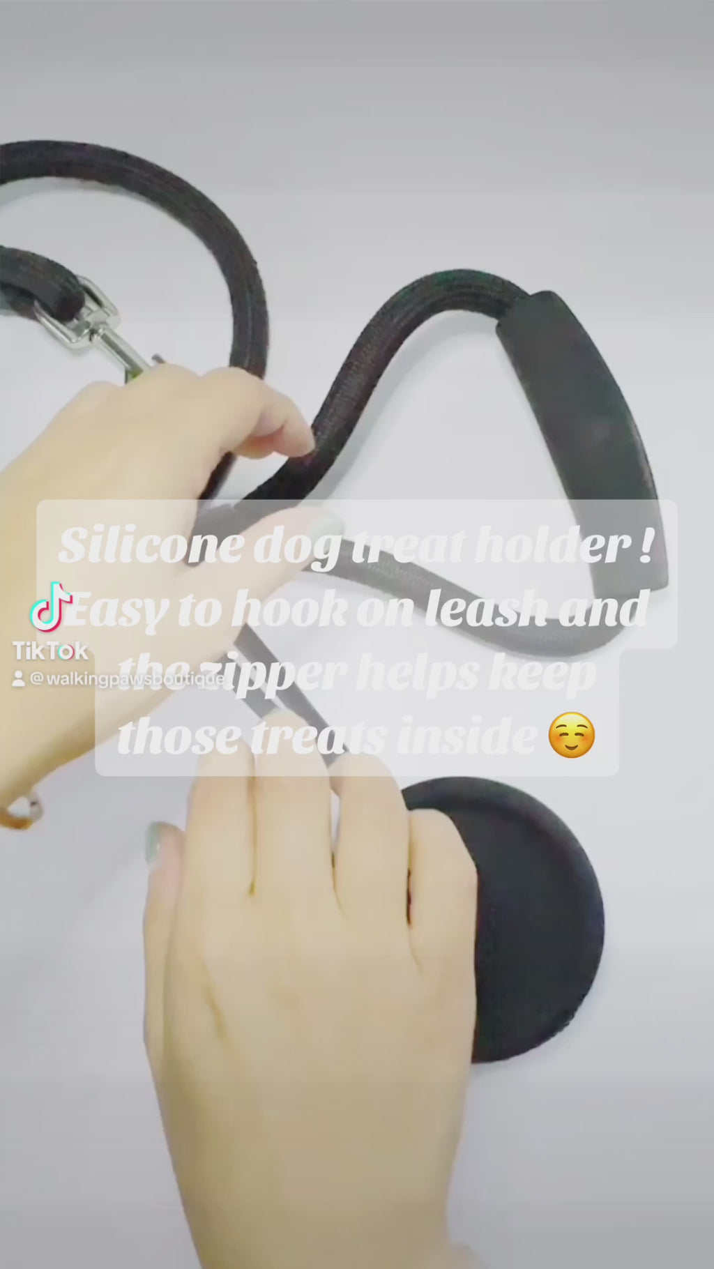 Small silicone waterproof dog treat bag holder with wrist strap, portable pouch to hook in leash or purse, small wristlet pouch, dog trainin