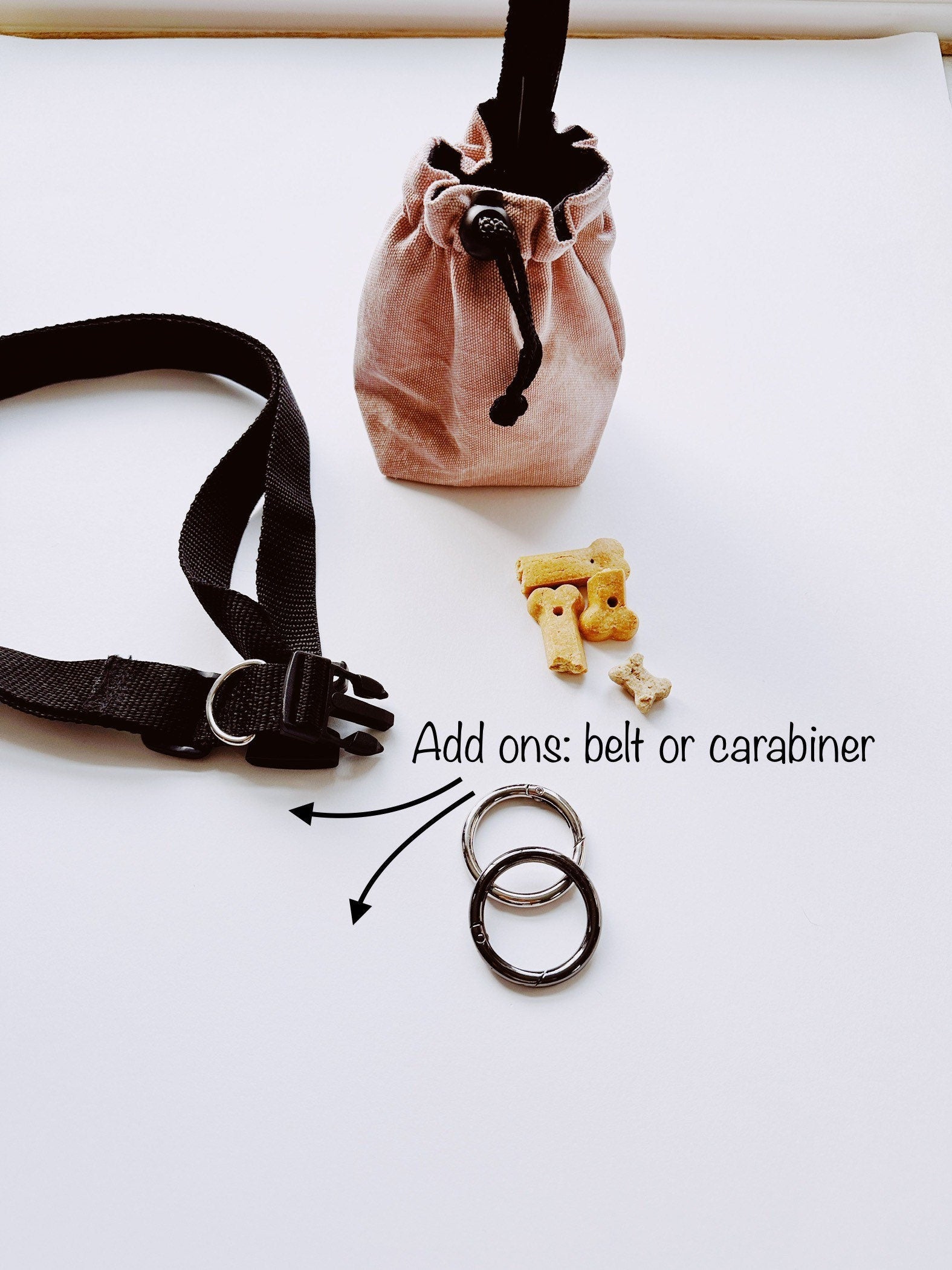 Pink treat bag for dog walking 